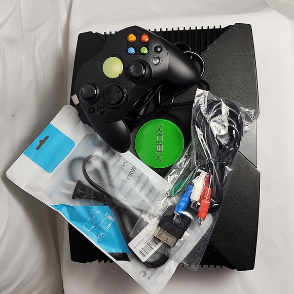 Original Xbox Console - Picture 2 of 15